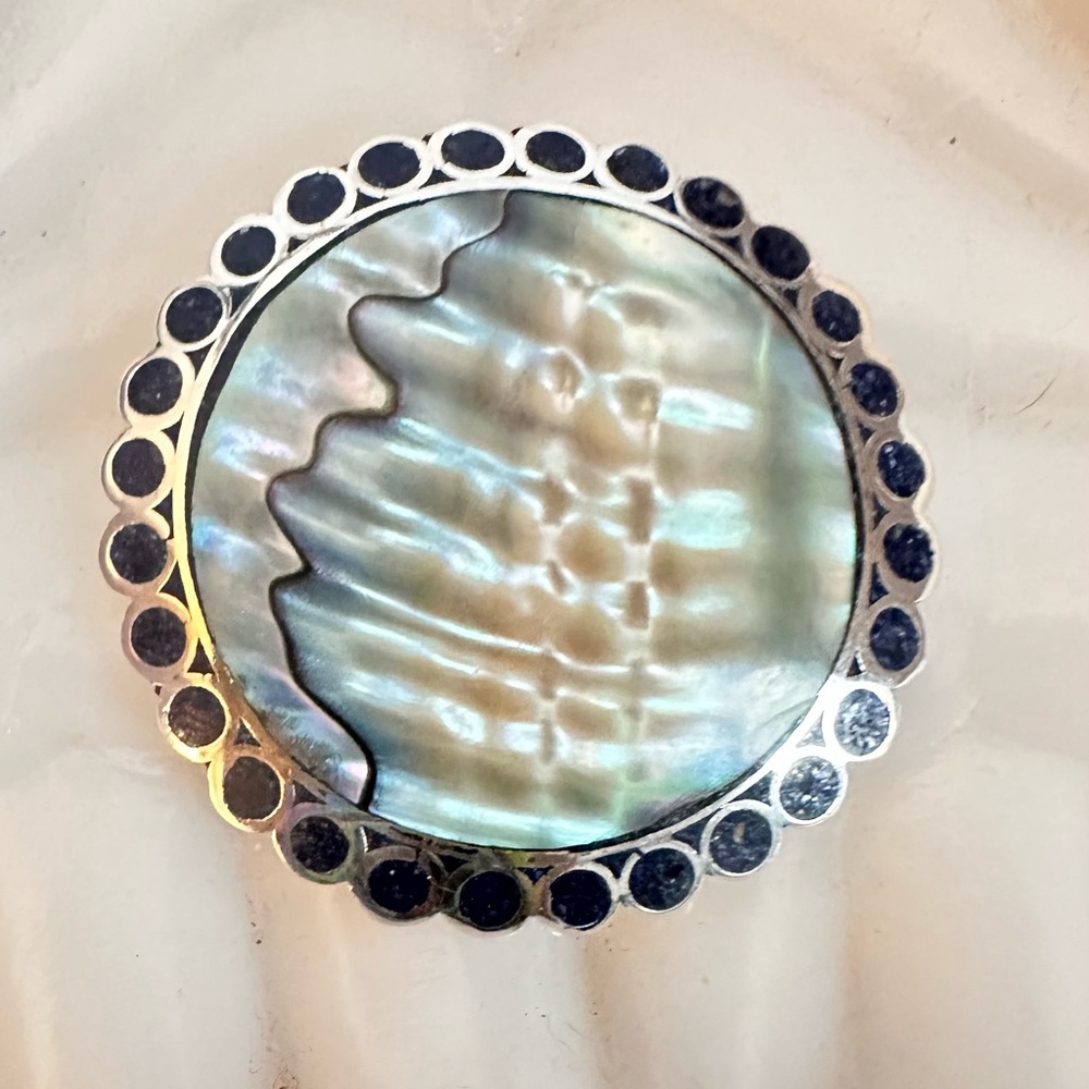 Vintage sterling pendant/brooch with abalone shell inlay and stone accents